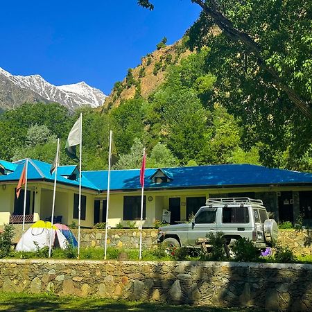 Chitral Inn Resort Luaran gambar